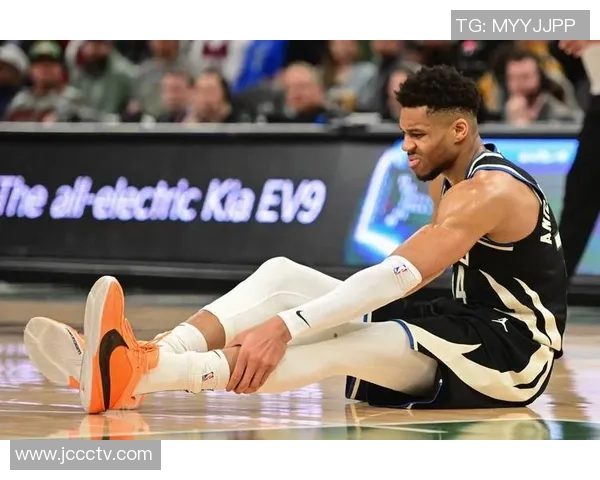 全球最强球场巨星排名盘点 足球篮球十大球星精彩对比分析